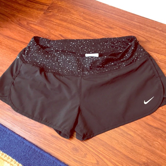 Nike Pants - Nike running short